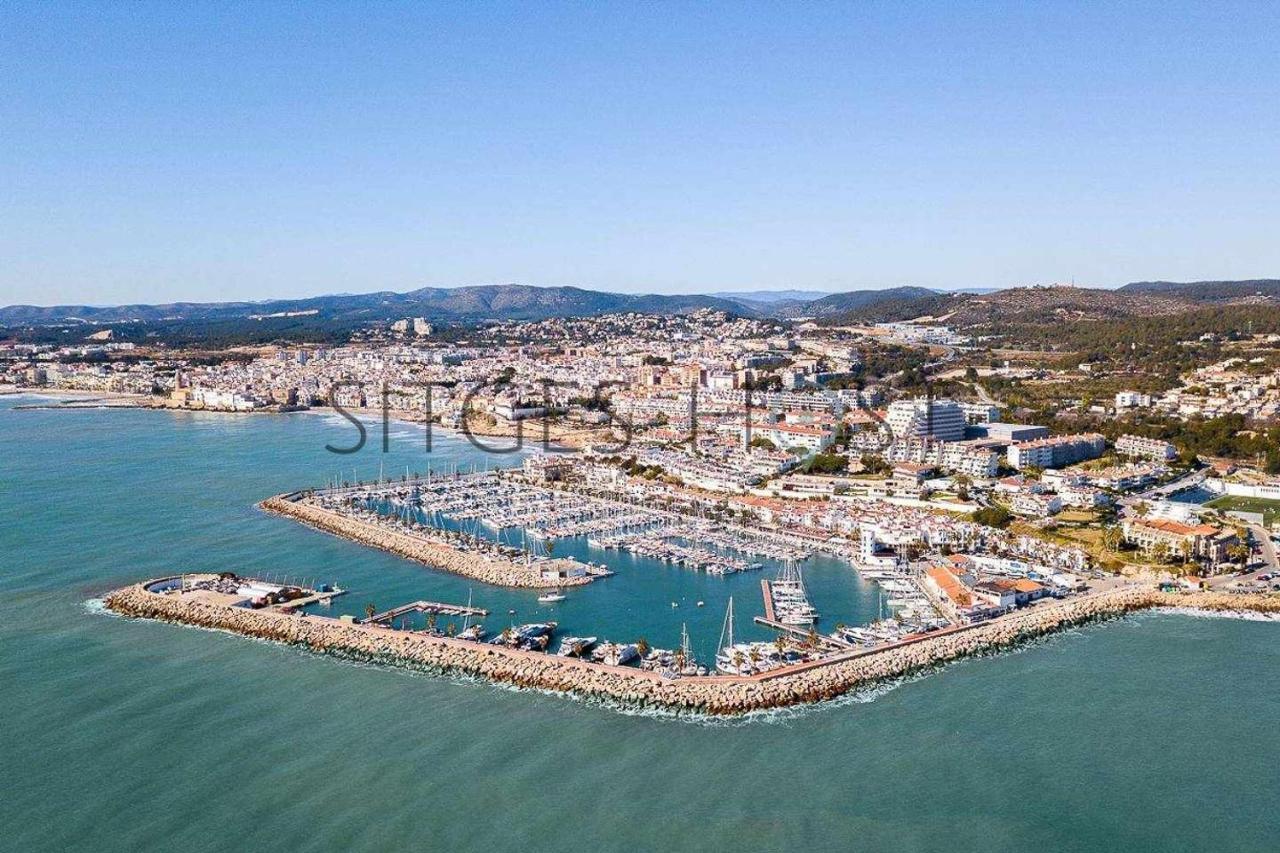 Appartement Alojate En Una Torre Sobre El Mar à Sitges Extérieur photo